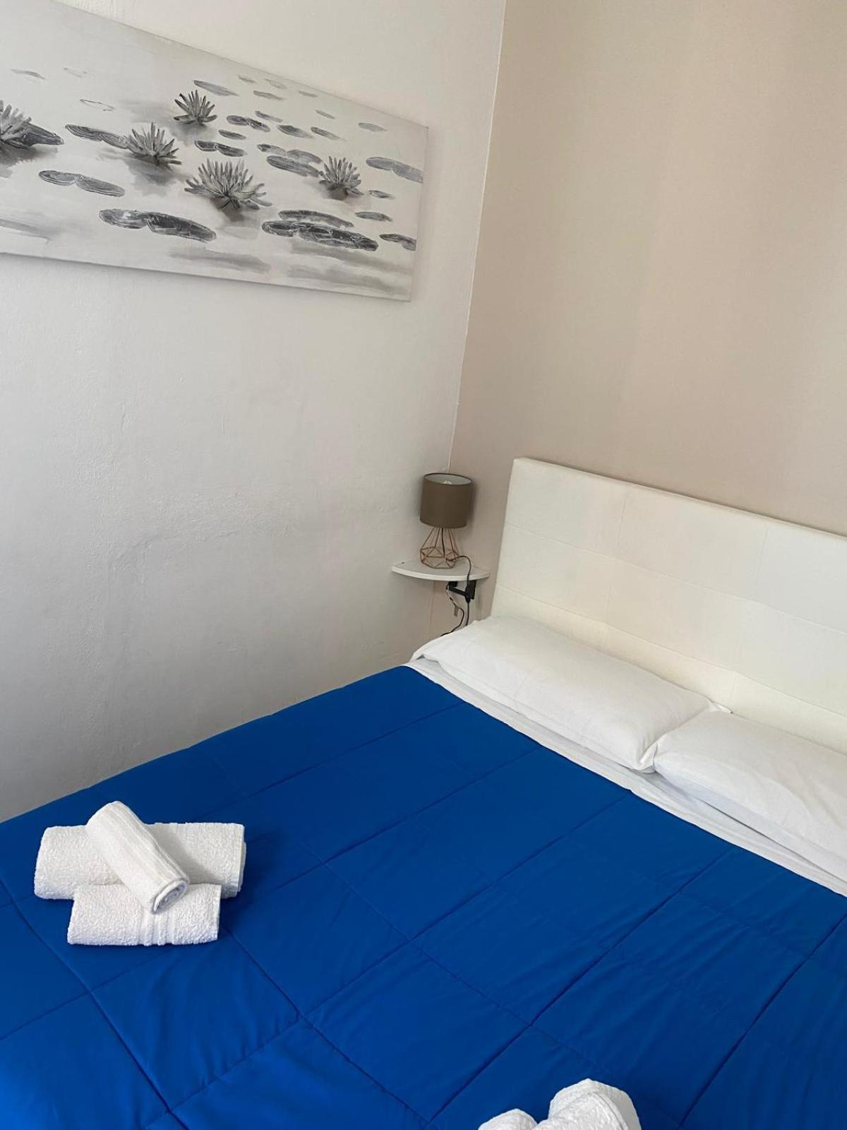 Apartment Cavour 68 칼리아리 외부 사진