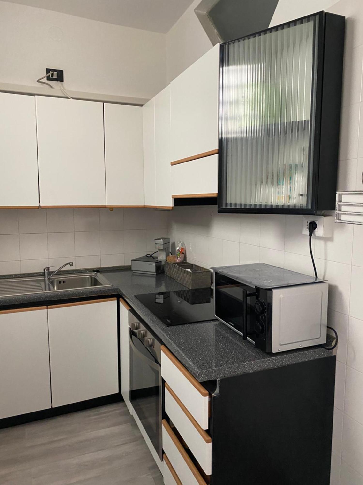 Apartment Cavour 68 칼리아리 외부 사진